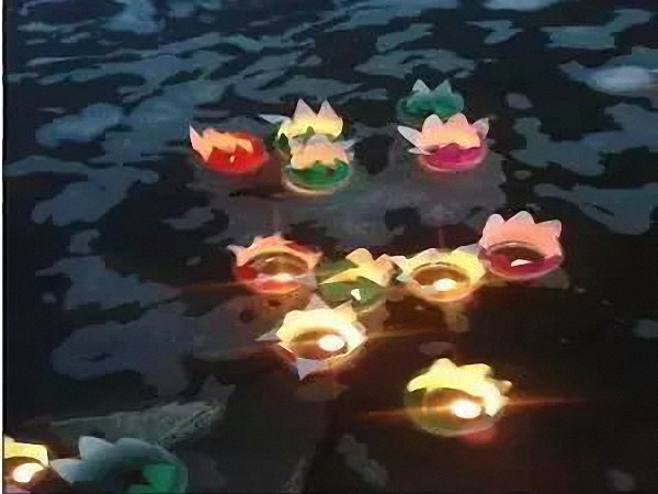 转九曲河灯会