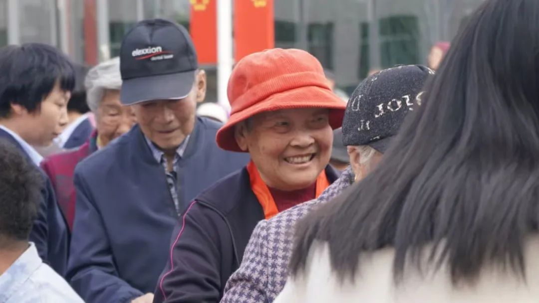 1734057122585049843.jpg auto