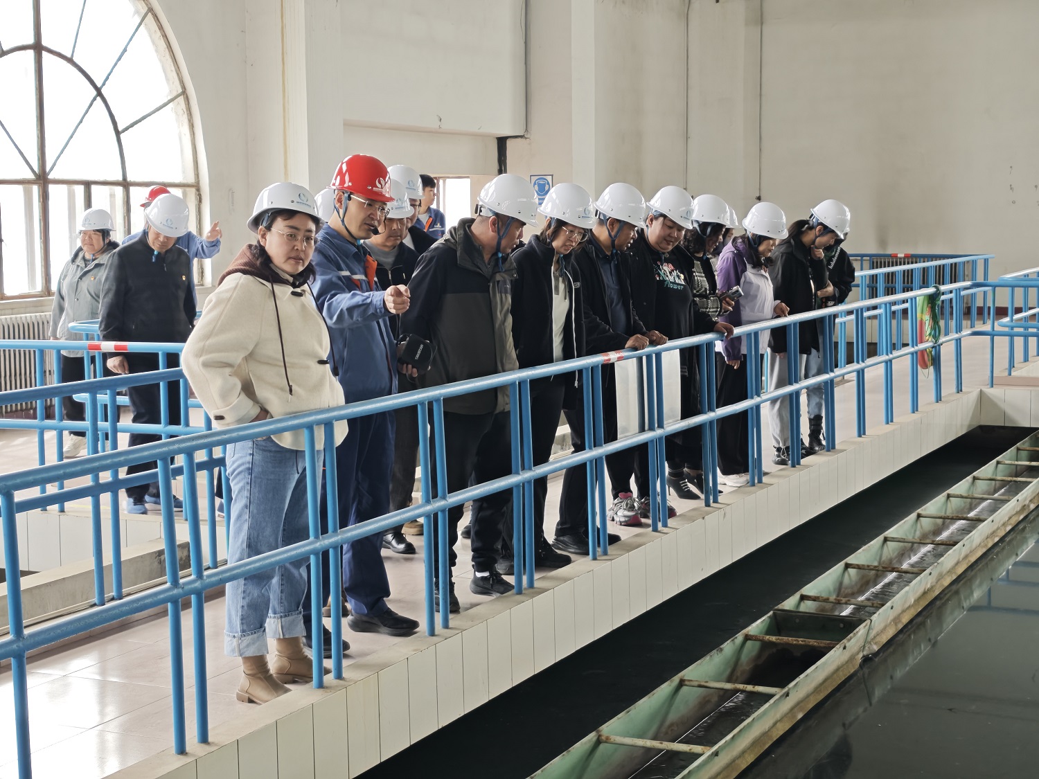 1742895329994022013.jpg auto