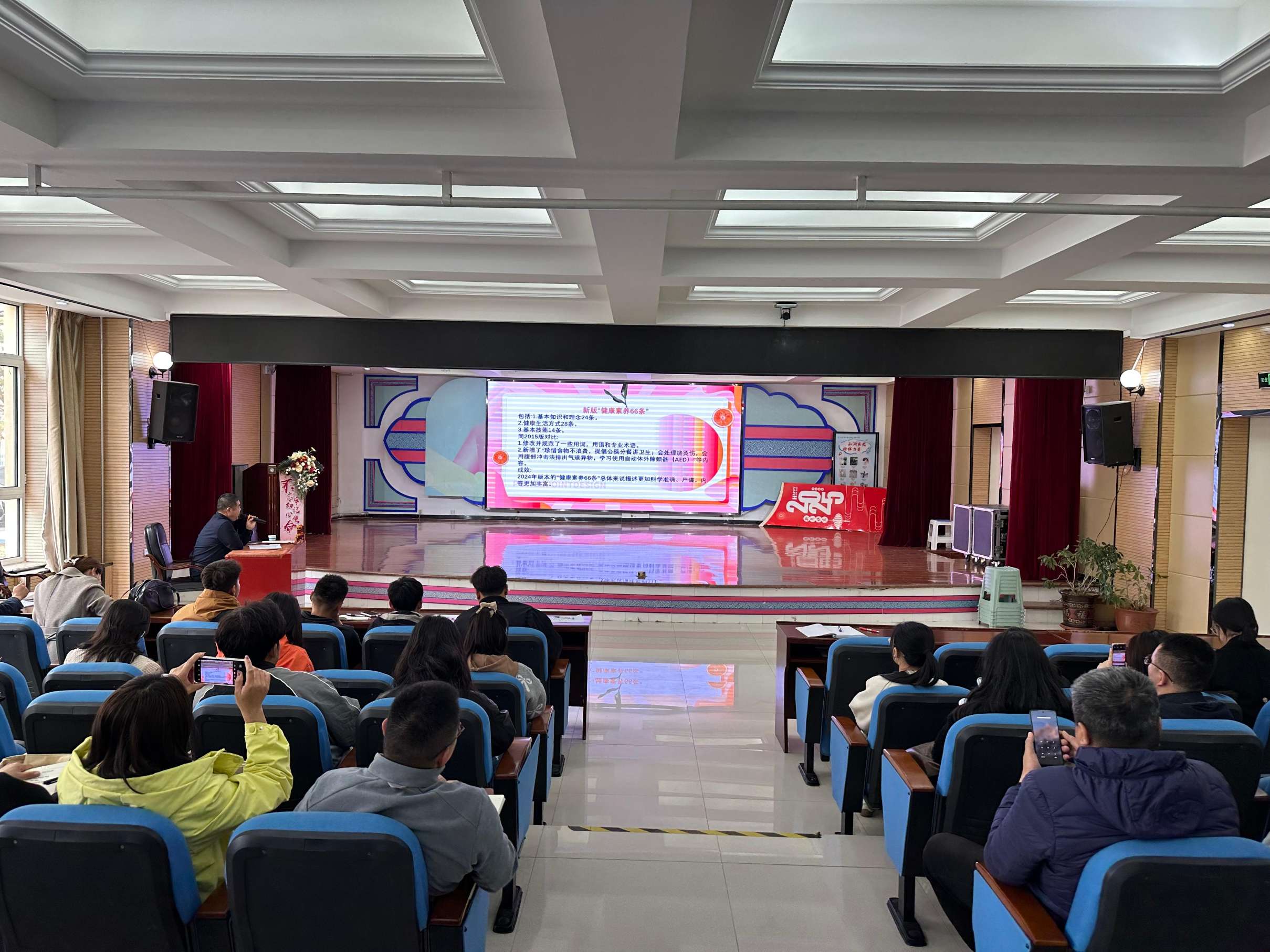 1743555969382003523.jpg auto