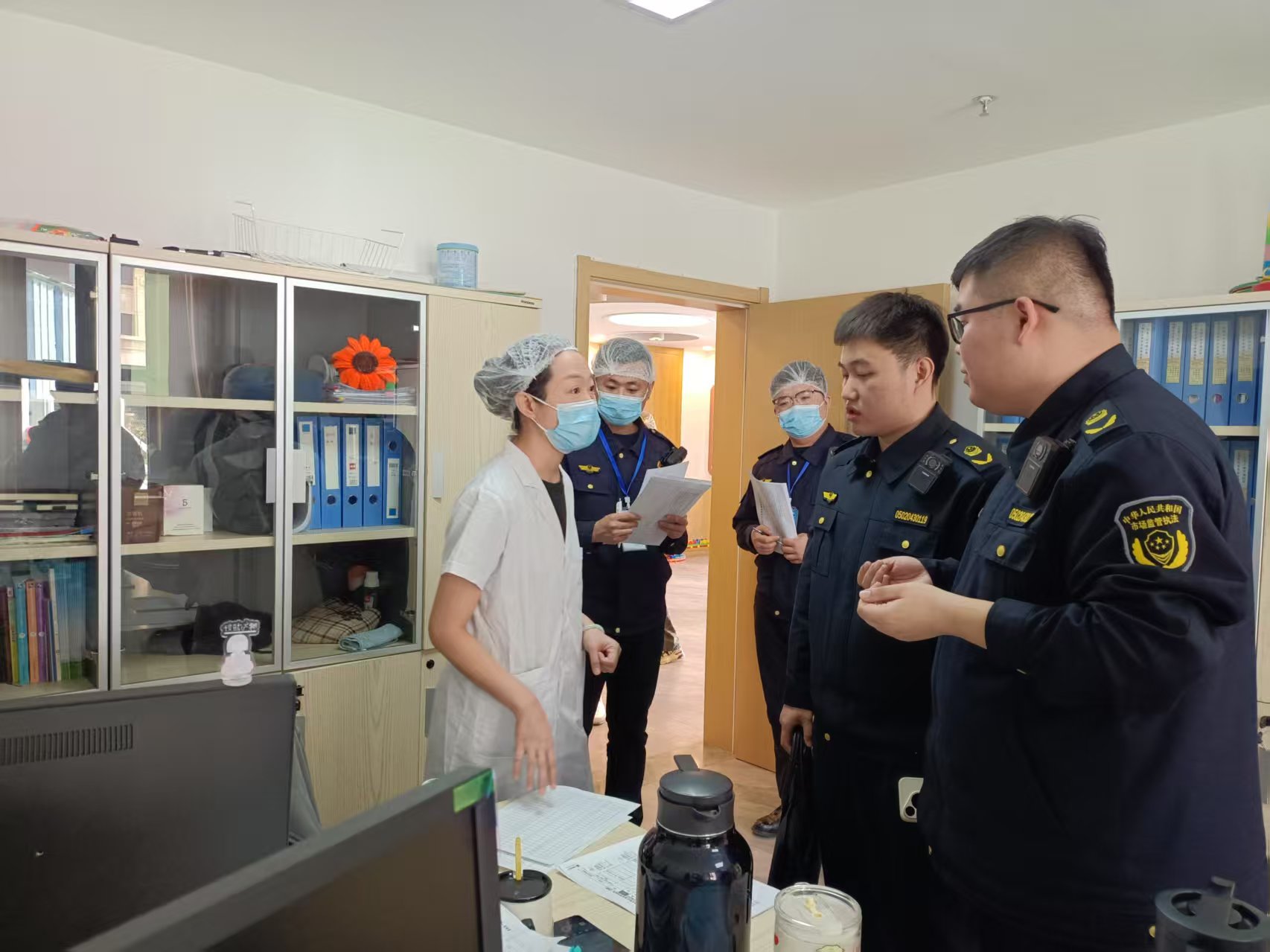 1745716754107006404.jpg auto