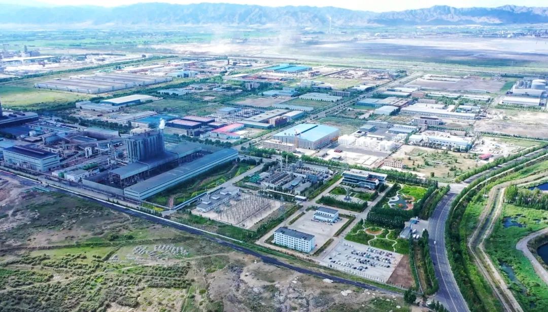第二标题服务：九原区重大项目建设跑出“加速度”.jpg