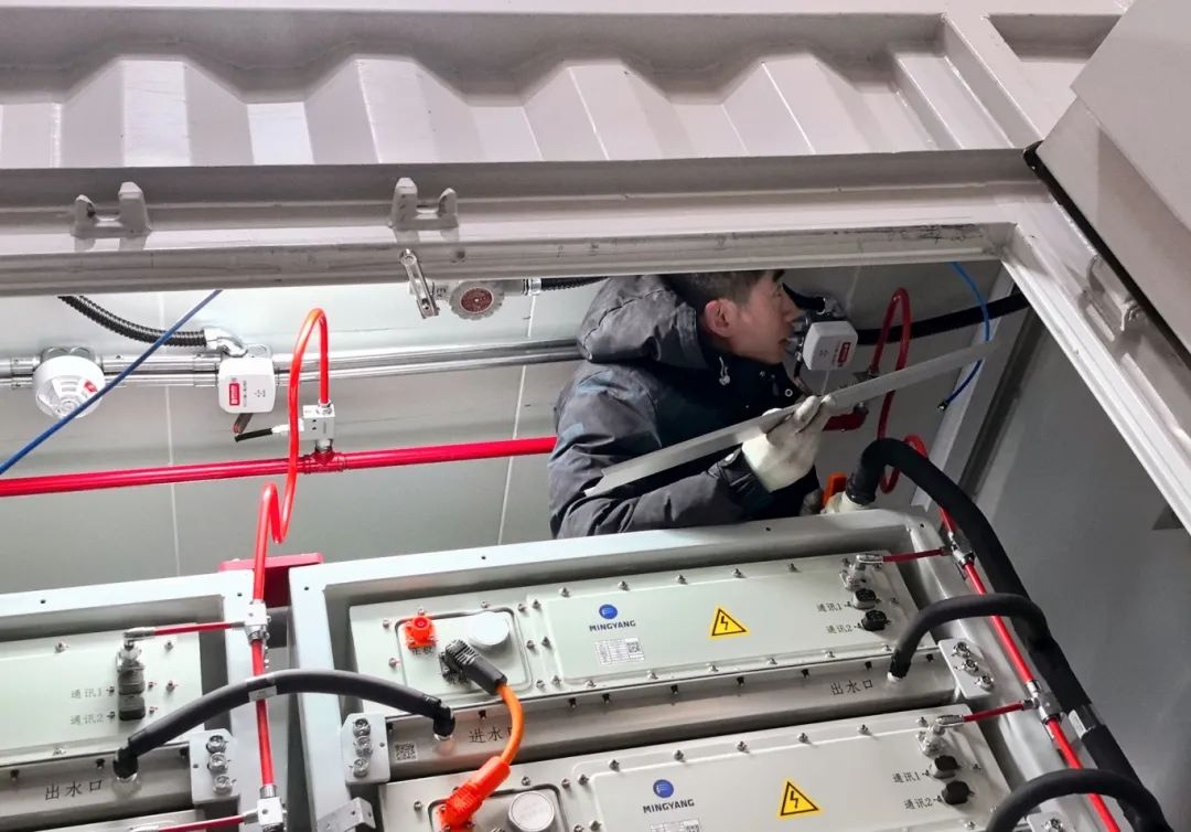 1745982753750053029.jpg auto