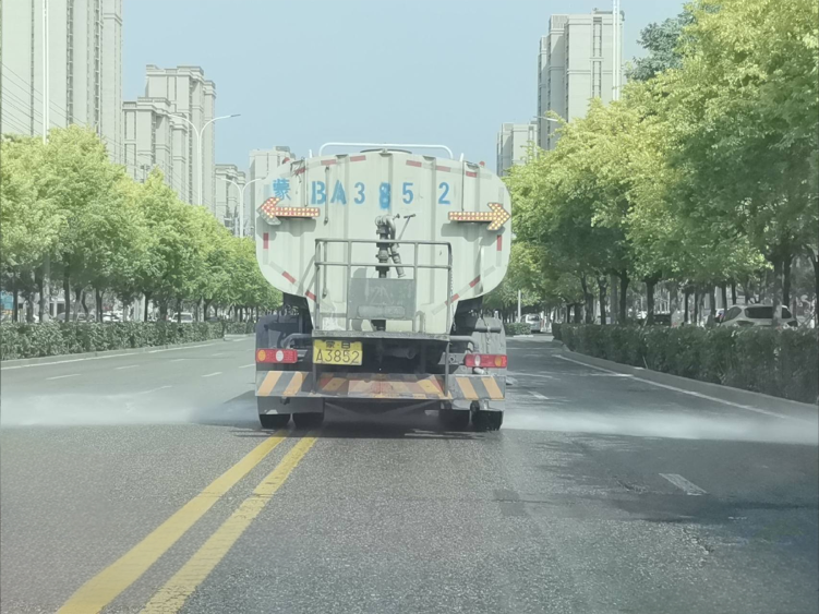 机械车.png