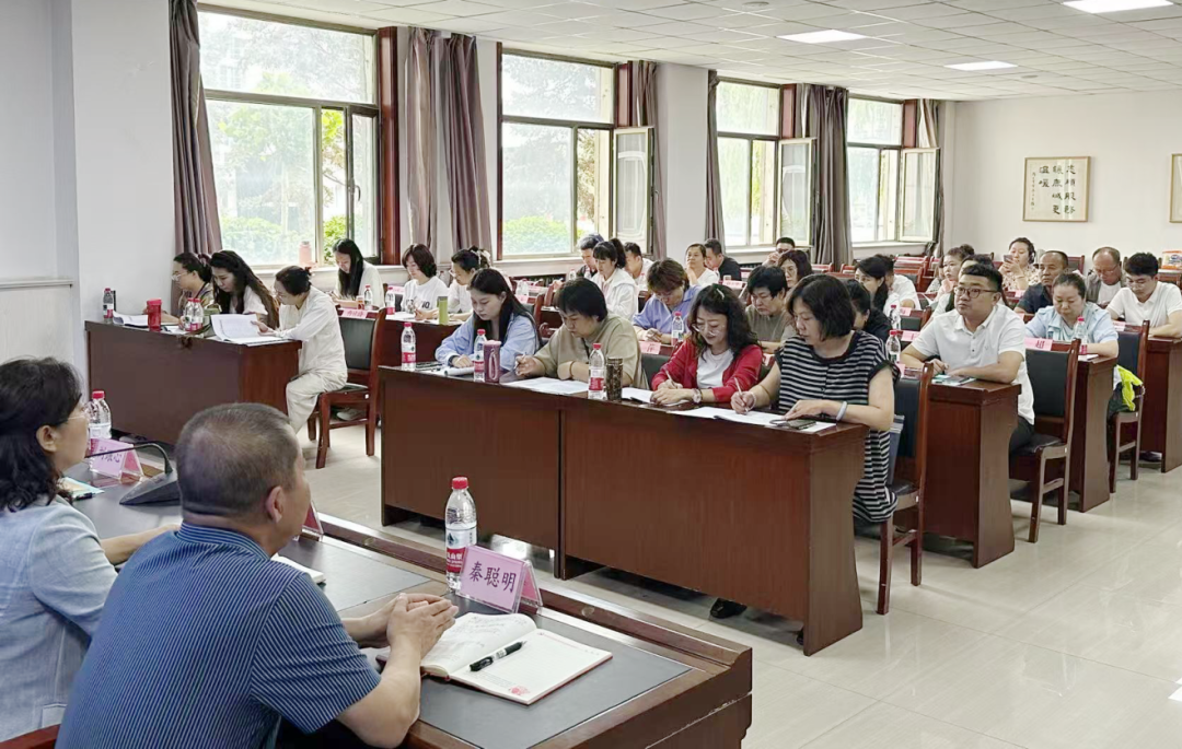 第二部分：九原区组织退役军人及军属进行就业能力培训.png