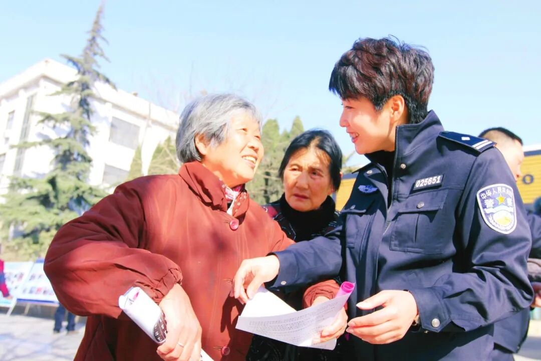 GUANAI.jpg
