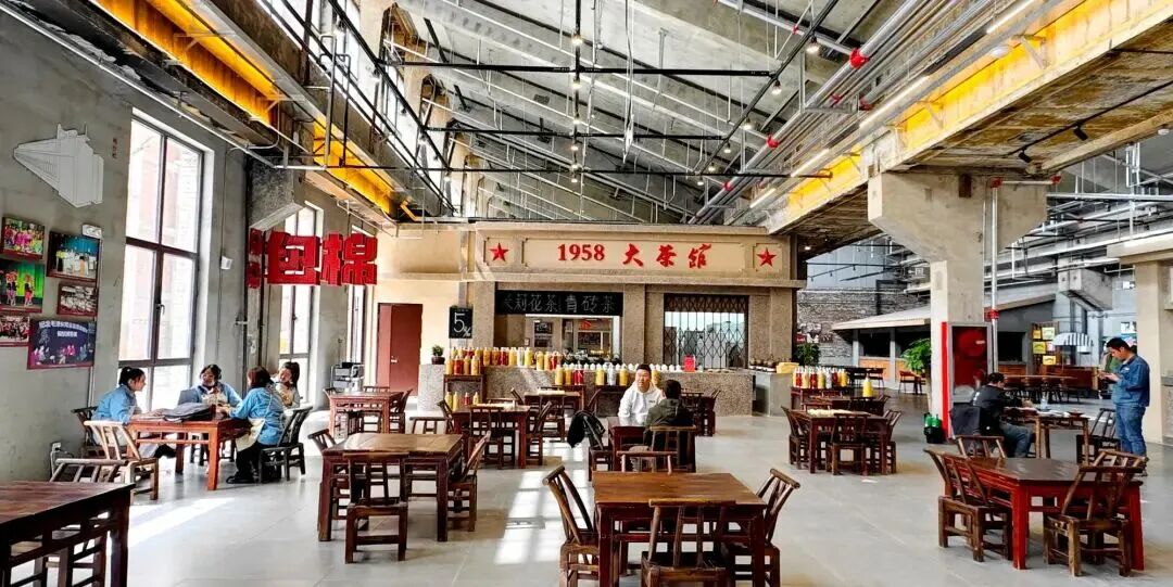 1759980526121030025.jpg auto