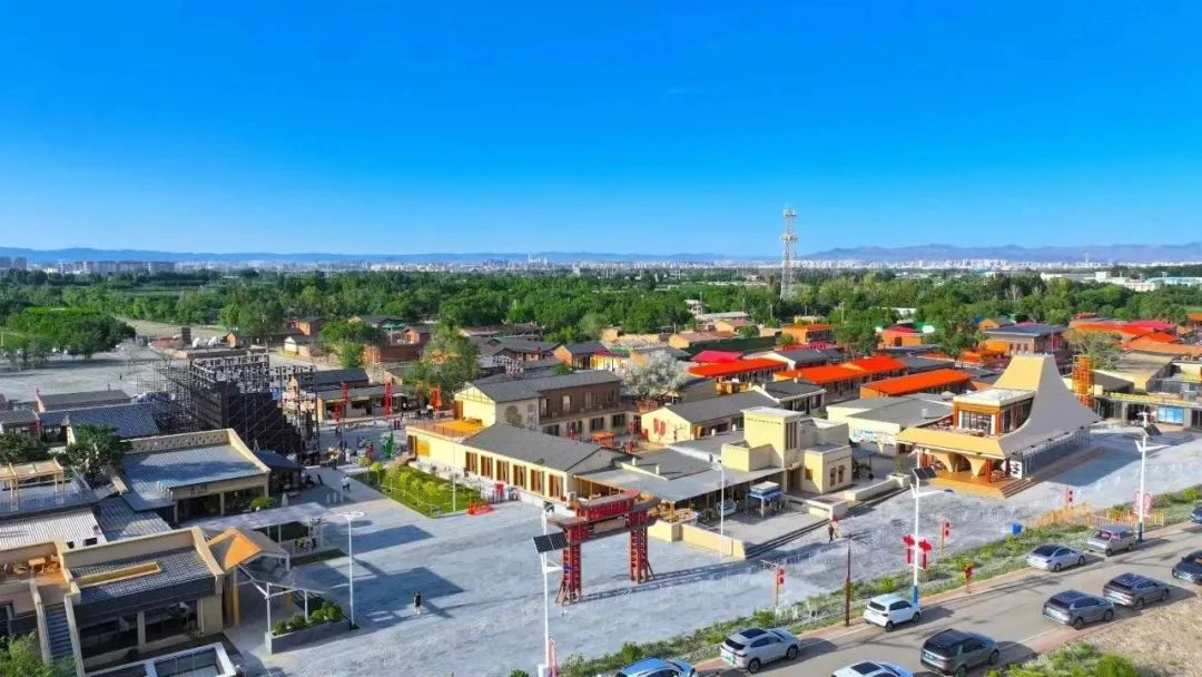 1759980824415002697.jpg auto