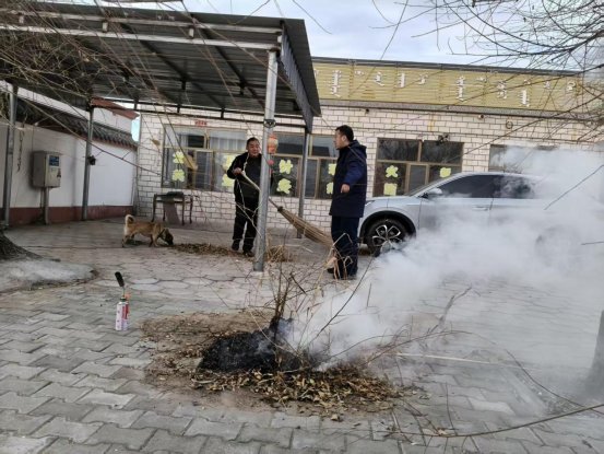 dca81cbcb12999cb21c6be47a89183c2