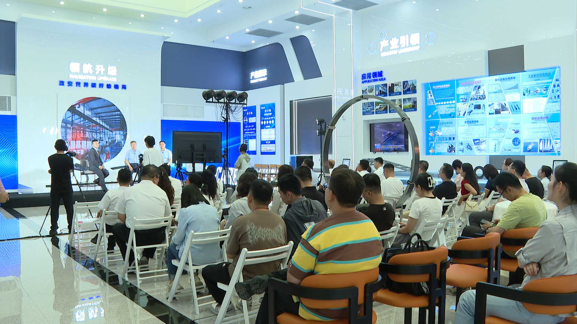 1764317576103082816.png auto