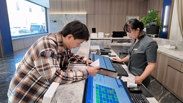 1765272936548042943.png auto