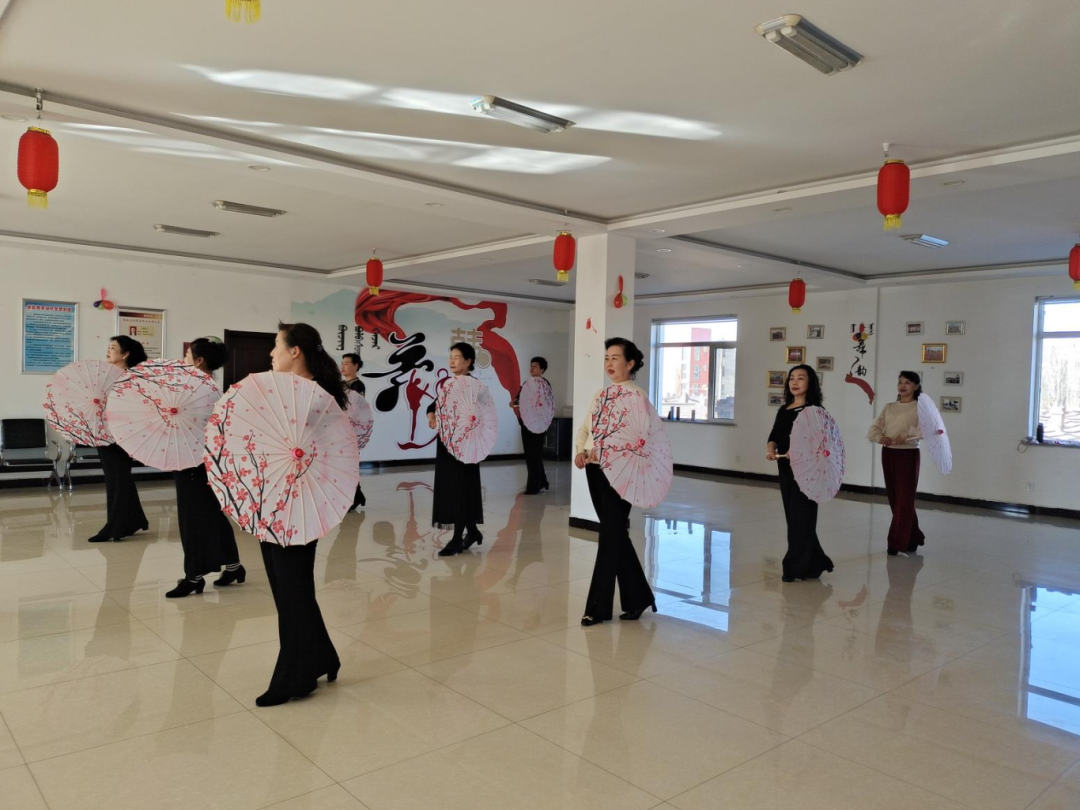 1765273028293024816.png auto