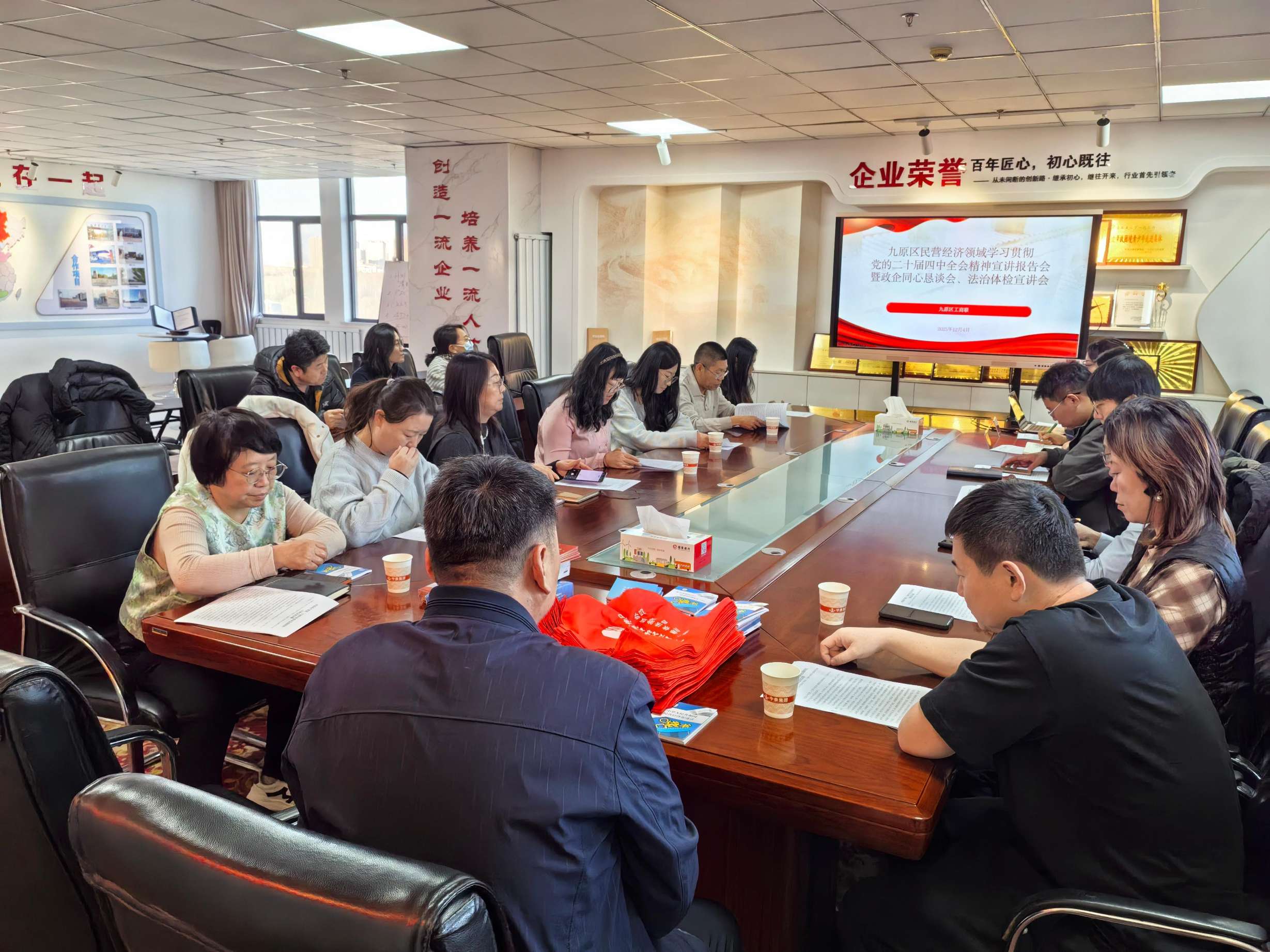 1768446612047018805.jpg auto