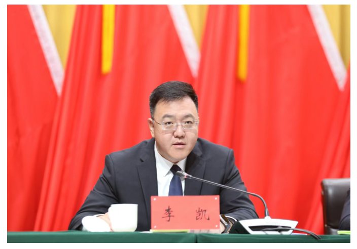 1770087385353080865.png auto