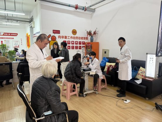 5ae42fe0d72435c38d9c8f048d33b979