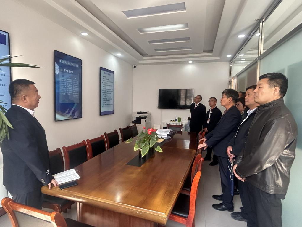 1775695733541021418.png auto