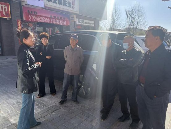 f4f7d0eed45c8f36151d49465f7aa3ce