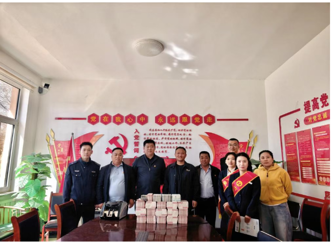 1776306724373004865.png auto